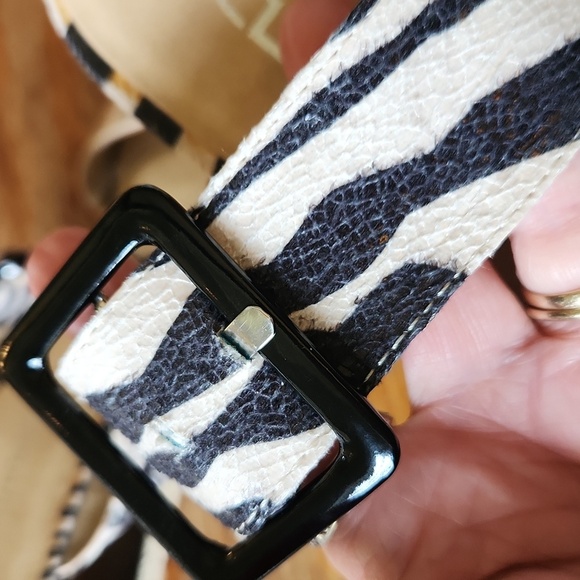 CL by Laundry Taylor Zebra Slide wedge heel Patten Leather Sz 7.5 - Picture 13 of 15